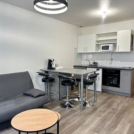 Appartement Calme Au Coeur De La Ville Lons-le-Saunier Eksteriør bilde
